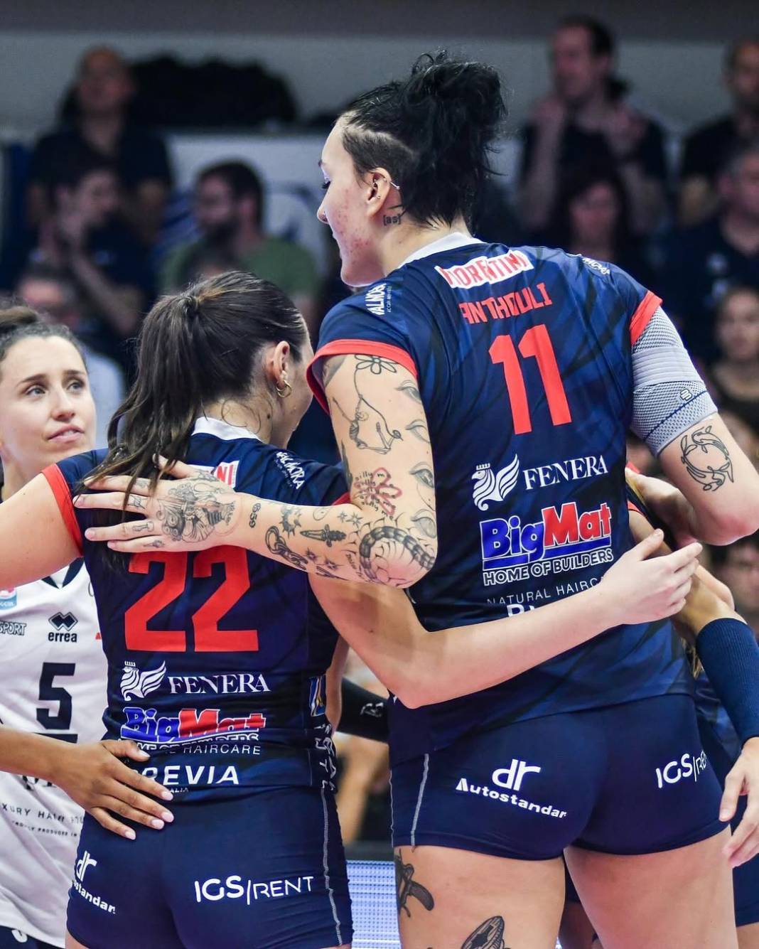Sultanlar Ligi'ni karıştıracak transfer: 2.02'lik Yunan bombası imzayı attı 3